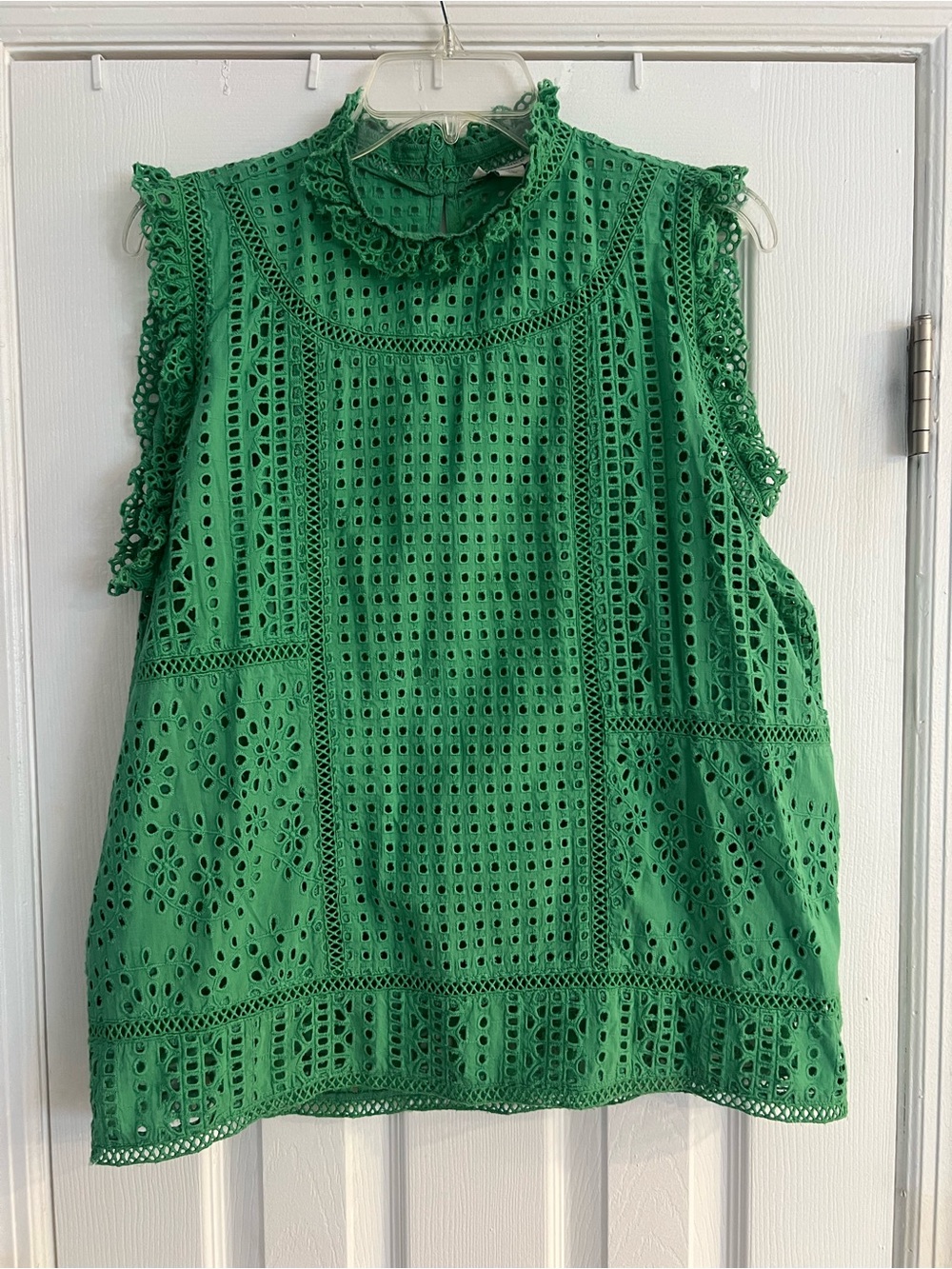 Sundance Green Eyelet Sleeveless Mock Neck with Camisole- 100% Cotton